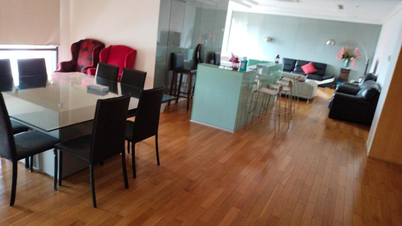 Berjaya Times Square Service Apartment, Kuala Lumpur Exterior foto